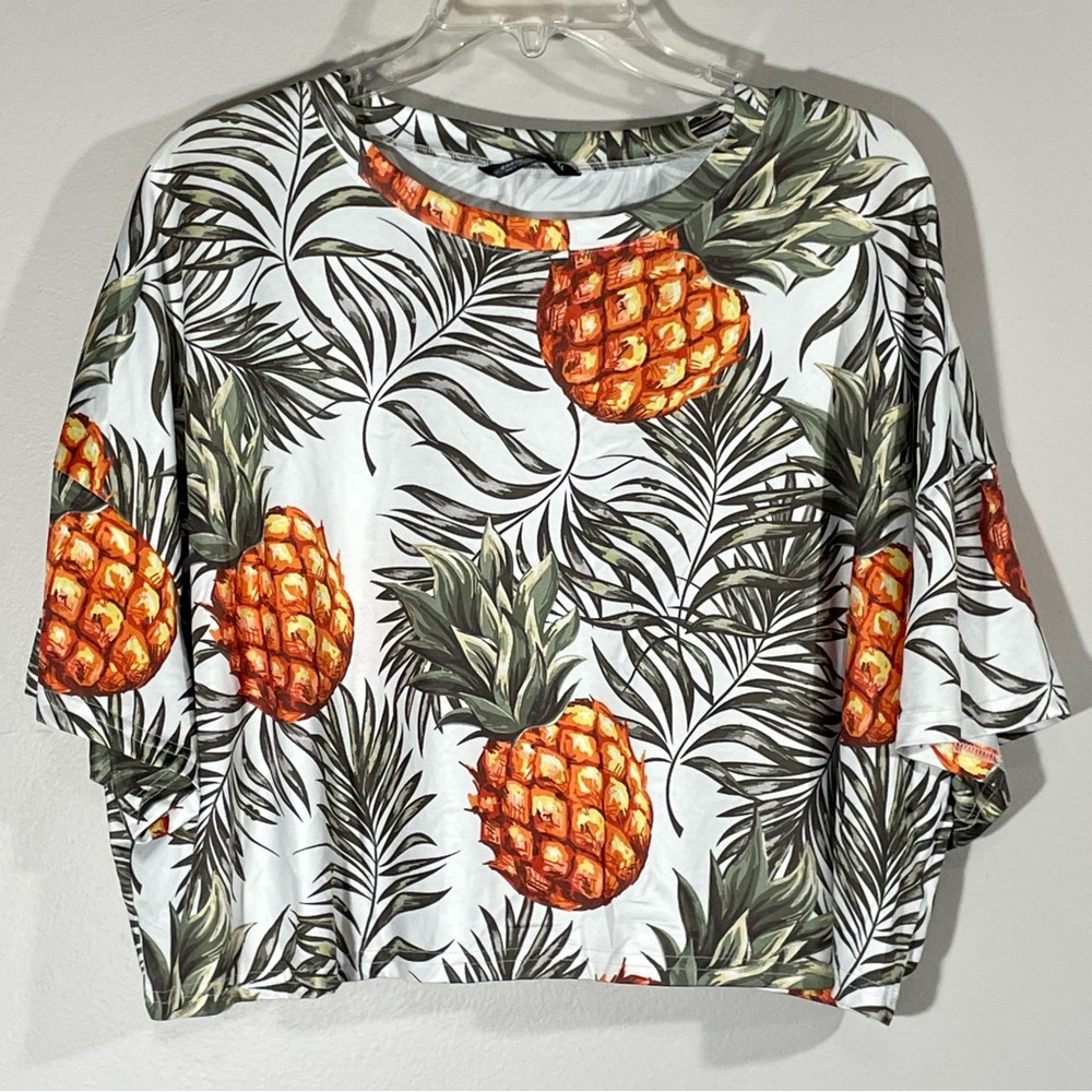 SHEIN Tropical Crop‎ Top